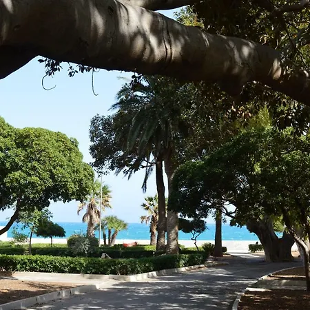 Recente Costruzione, Centrale, Tutti I Comfort Сasa de vacaciones