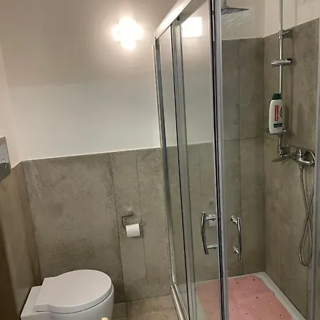 Recente Costruzione, Centrale, Tutti I Comfort Holiday home *
