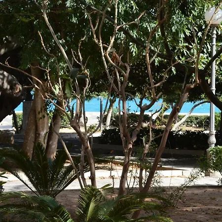 Recente Costruzione, Centrale, Tutti I Comfort Holiday home *